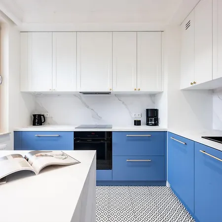 Lägenhet Native Orawska 14/127 *